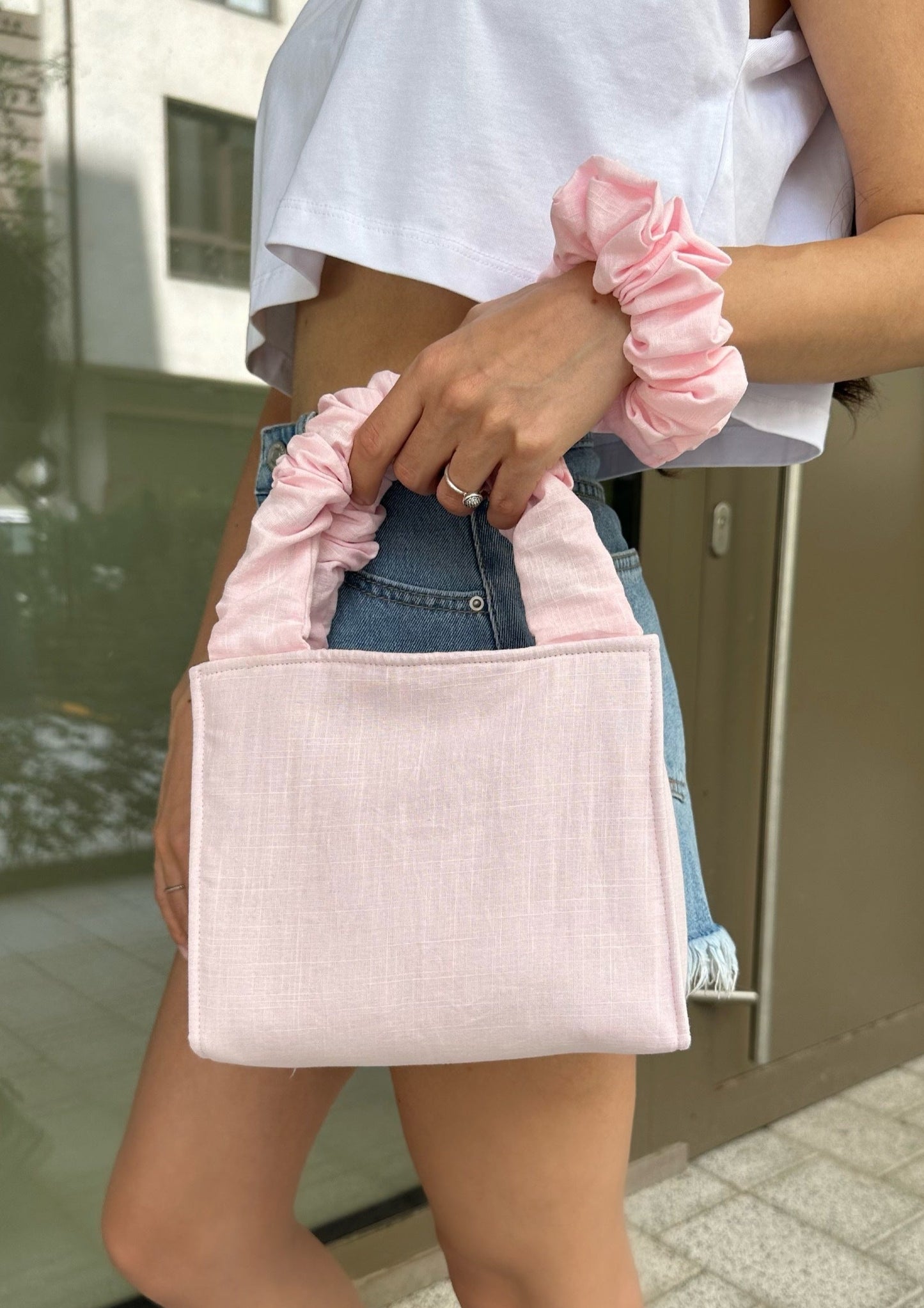 Pink Linen Tote Scrunchie Bag