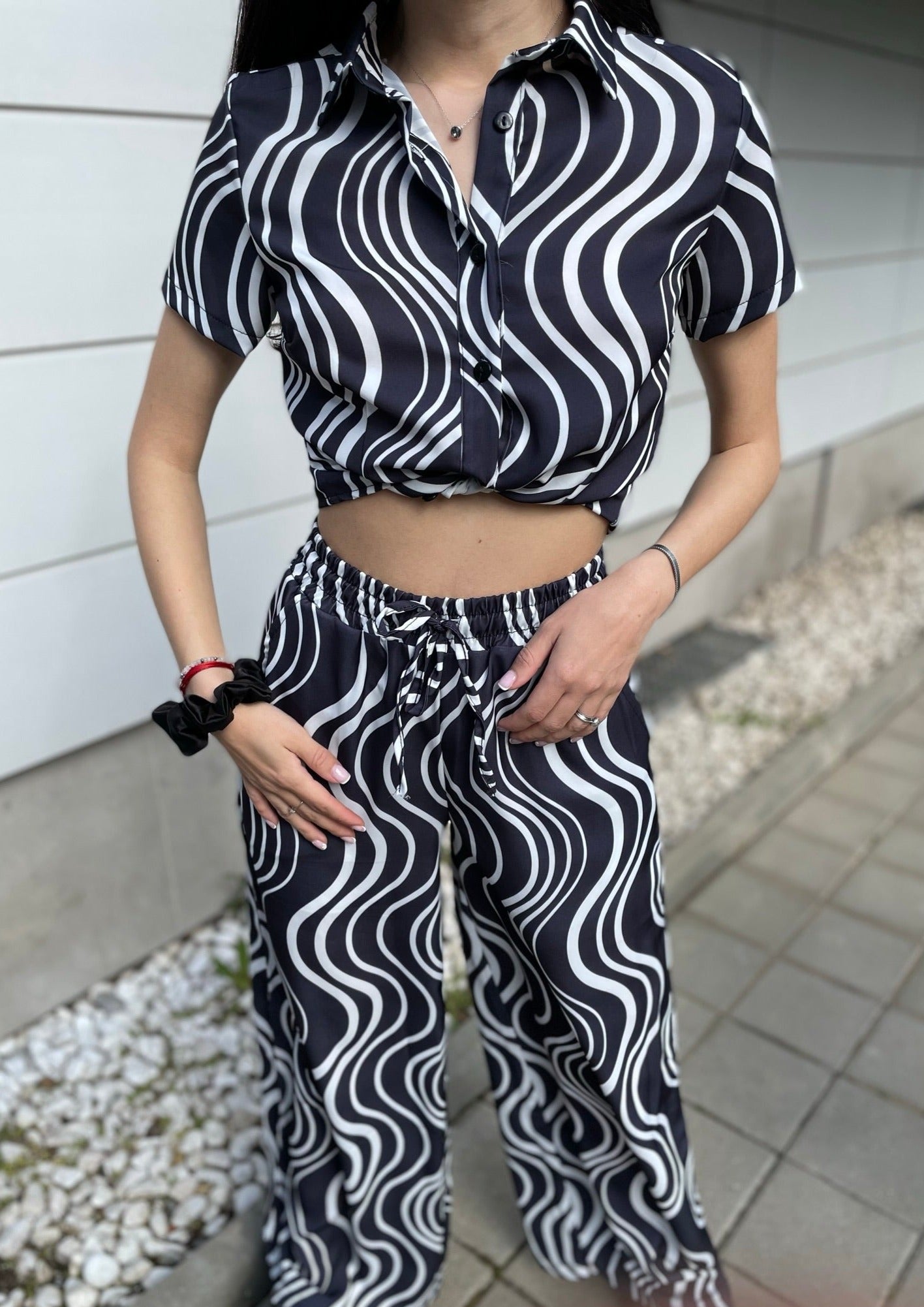 Two-Piece Black & White Set