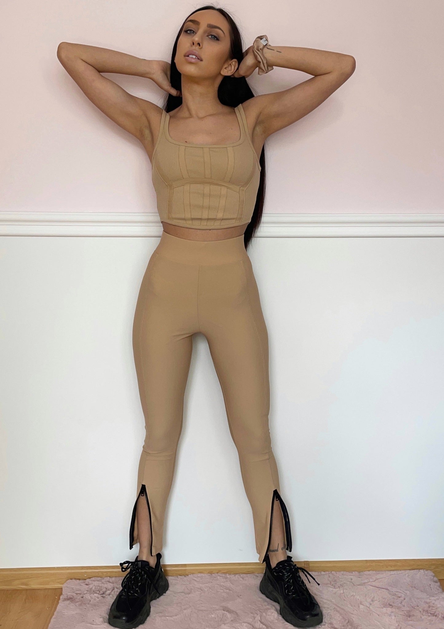 Elastic Beige Leggings