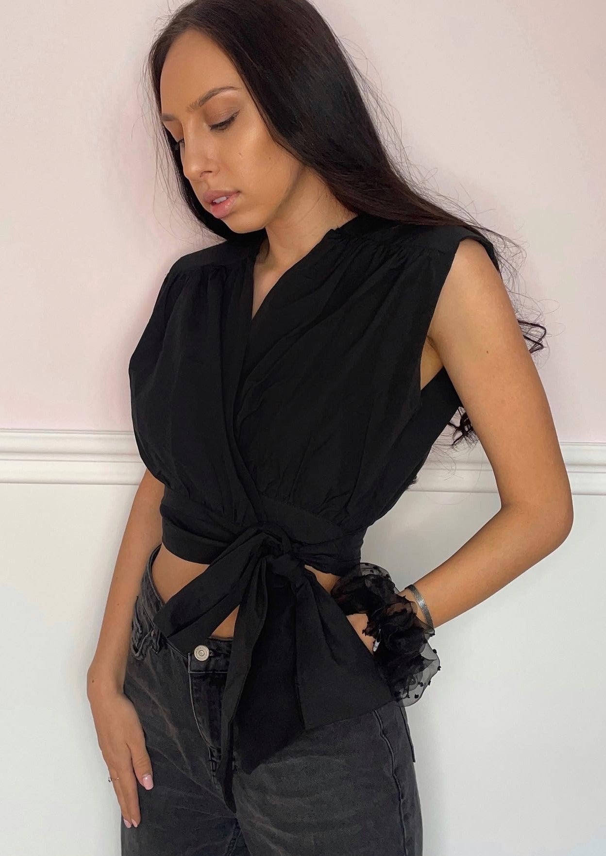 Short Sleeve Black Bow Shirt