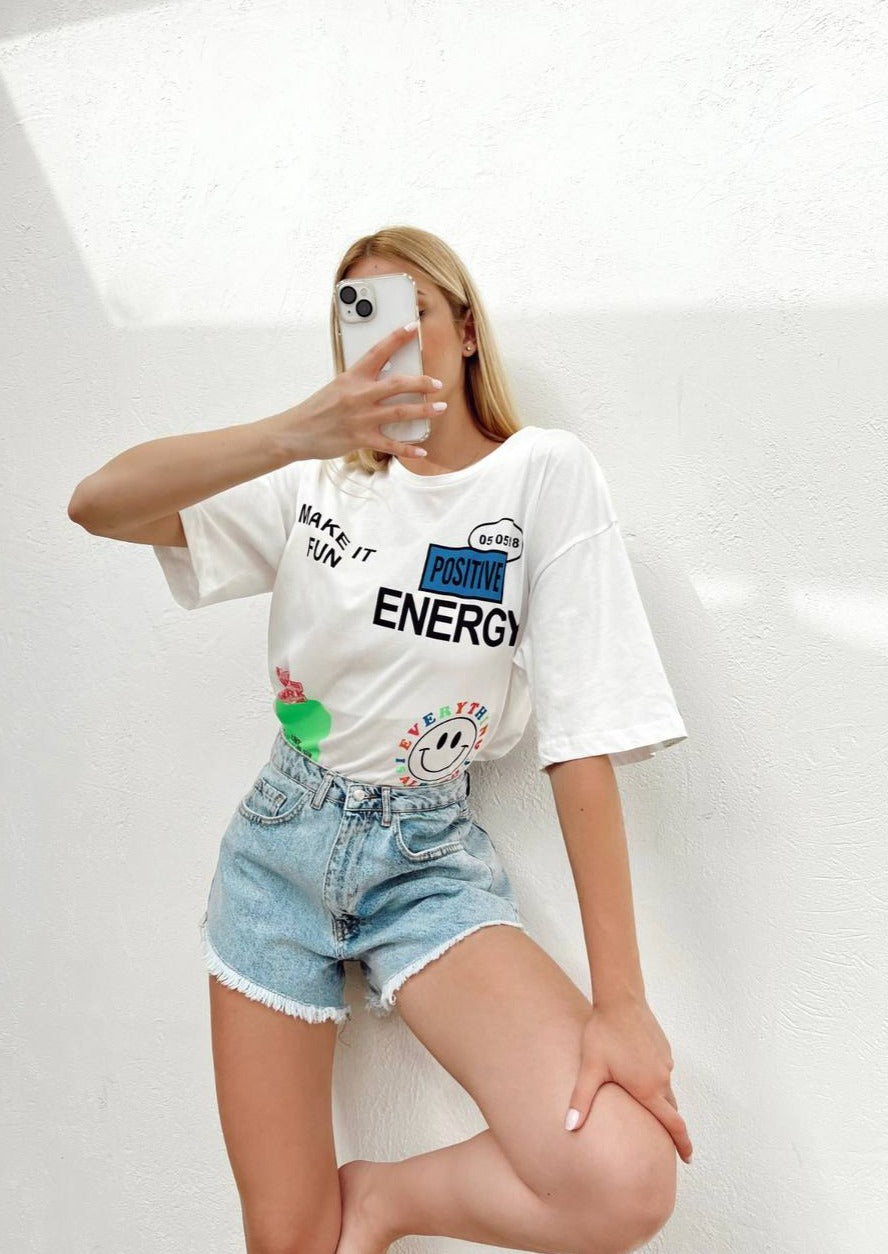 Oversized тениска "Positive Energy Club".