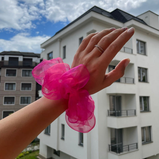 Fuchsia Organza Scrunchie