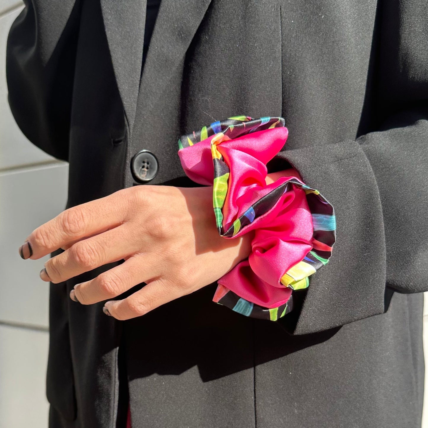 Medium Size Fuchsia & Flowers Scrunchie